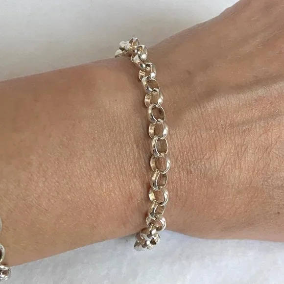 Sterling Silver 925 AGI Italy 6MM Rolo Link Bell Charm Bracelet Size 8" 13.5g - Picture 4 of 17
